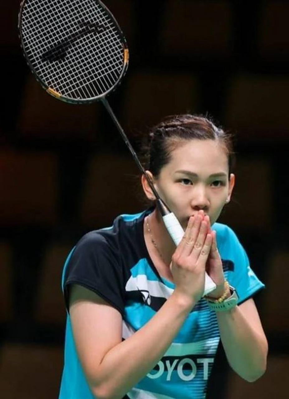 与球迷团体 与球迷团体